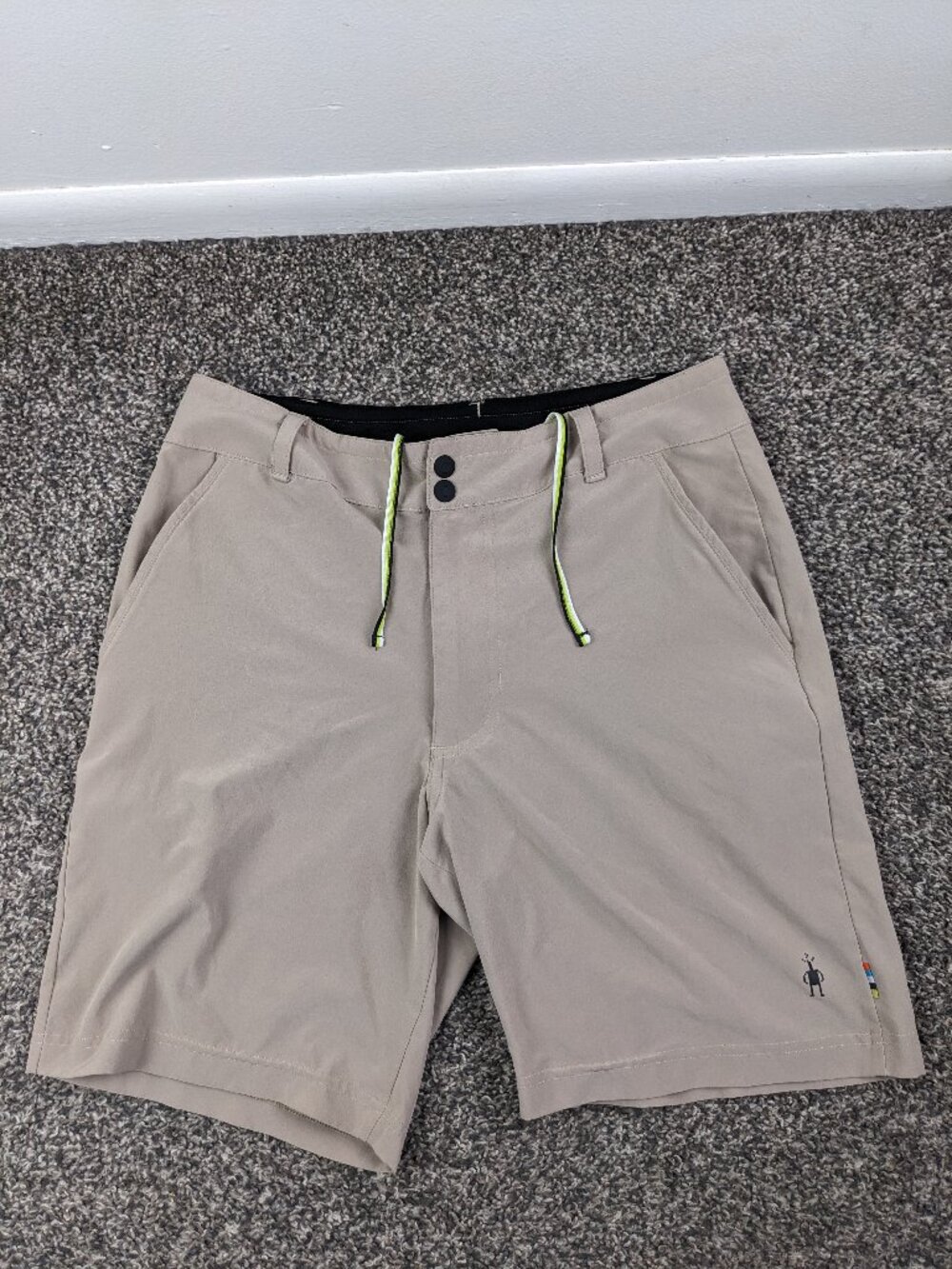 Smartwool Shorts Mens Small Performance 8" Hiking Trail Stretch Tan SW002849